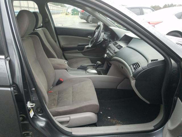 Photo 4 VIN: 1HGCP2F38CA230939 - HONDA ACCORD LX 