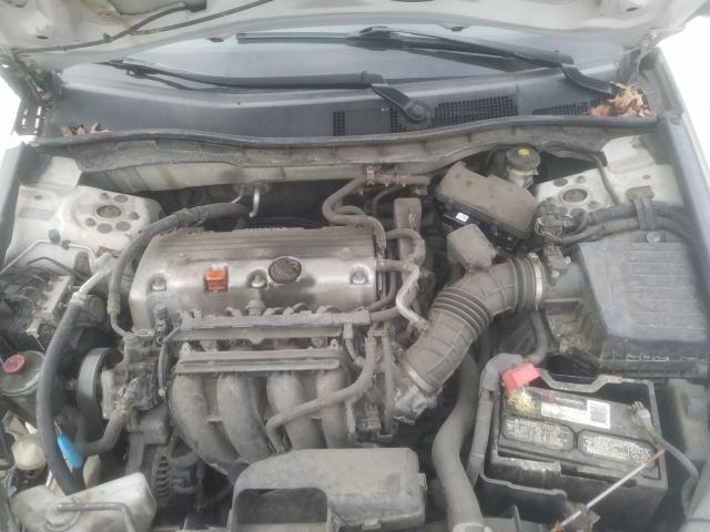 Photo 6 VIN: 1HGCP2F38CA232898 - HONDA ACCORD LX 