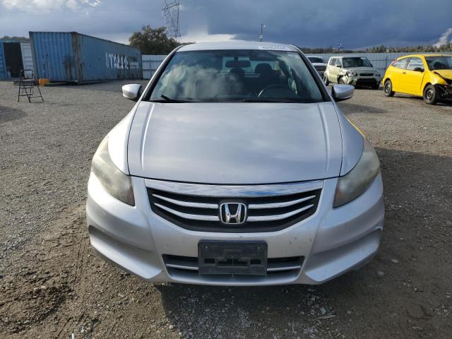 Photo 4 VIN: 1HGCP2F38CA233260 - HONDA ACCORD LX 