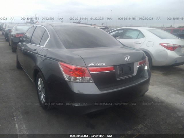 Photo 2 VIN: 1HGCP2F38CA234781 - HONDA ACCORD SDN 