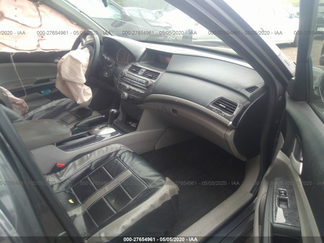 Photo 4 VIN: 1HGCP2F38CA237955 - HONDA ACCORD SDN 