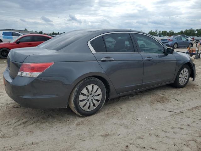 Photo 2 VIN: 1HGCP2F39AA020279 - HONDA ACCORD LX 