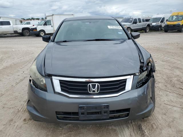 Photo 4 VIN: 1HGCP2F39AA020279 - HONDA ACCORD LX 