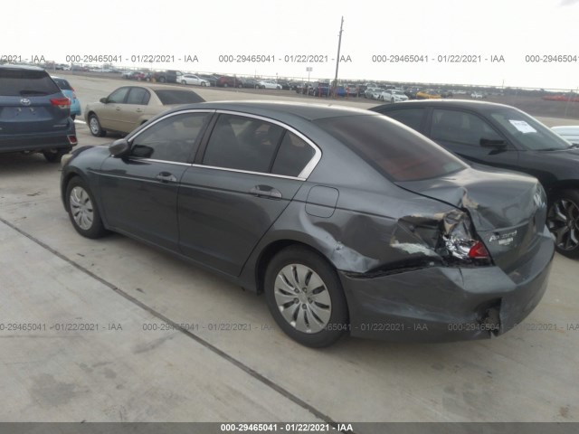 Photo 2 VIN: 1HGCP2F39AA020704 - HONDA ACCORD SDN 