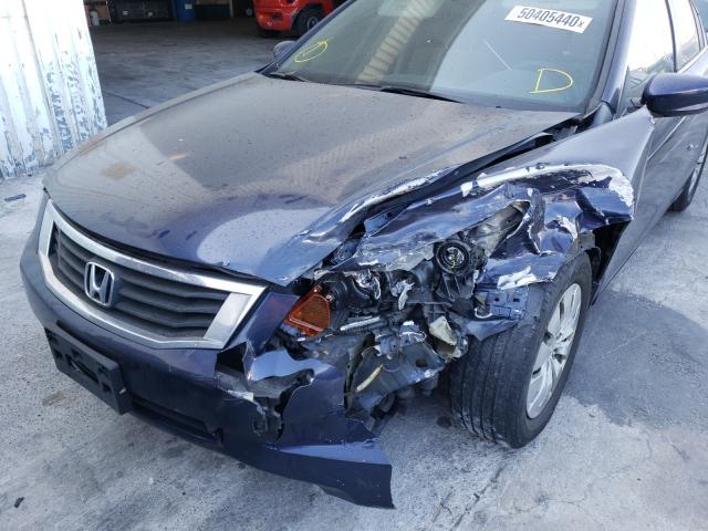 Photo 8 VIN: 1HGCP2F39AA031220 - HONDA ACCORD LX 