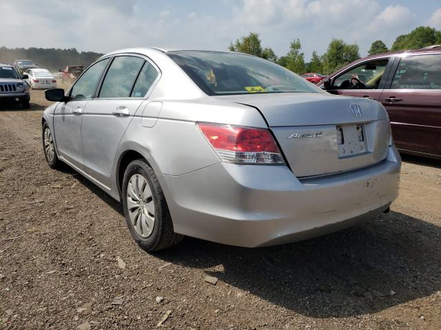 Photo 2 VIN: 1HGCP2F39AA040063 - HONDA ACCORD LX 