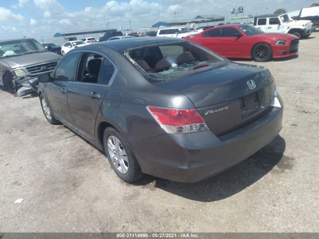 Photo 2 VIN: 1HGCP2F39AA051208 - HONDA ACCORD SDN 