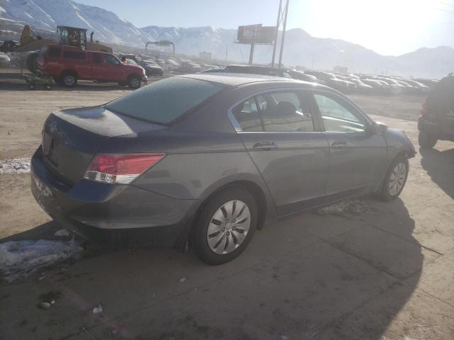 Photo 2 VIN: 1HGCP2F39AA064329 - HONDA ACCORD LX 