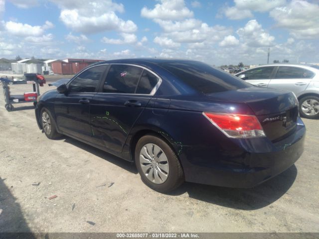 Photo 2 VIN: 1HGCP2F39AA069885 - HONDA ACCORD SDN 