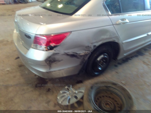 Photo 5 VIN: 1HGCP2F39AA078439 - HONDA ACCORD SDN 