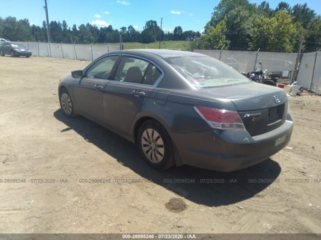 Photo 2 VIN: 1HGCP2F39AA091384 - HONDA ACCORD SDN 