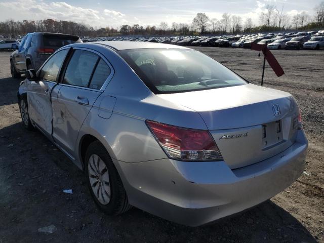 Photo 2 VIN: 1HGCP2F39AA103243 - HONDA ACCORD LX 