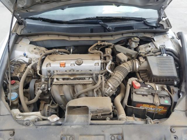 Photo 6 VIN: 1HGCP2F39AA103551 - HONDA ACCORD 