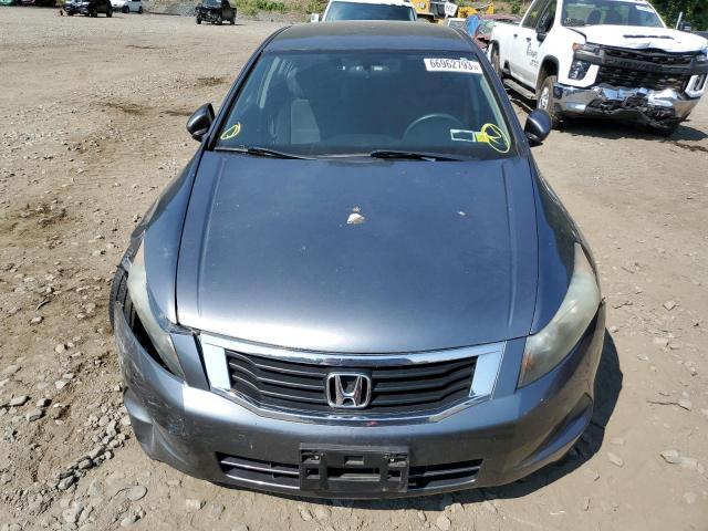 Photo 4 VIN: 1HGCP2F39AA114713 - HONDA ACCORD LX 