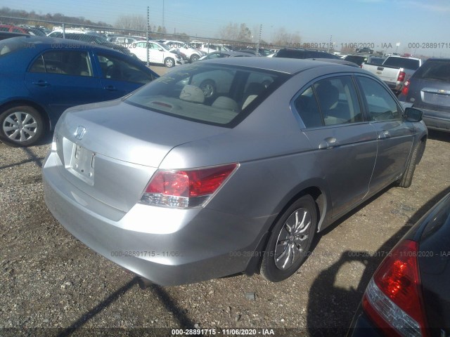 Photo 3 VIN: 1HGCP2F39AA185782 - HONDA ACCORD SDN 