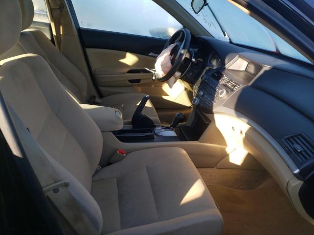 Photo 4 VIN: 1HGCP2F39BA001216 - HONDA ACCORD LX 