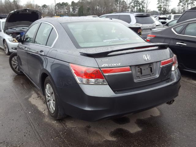 Photo 2 VIN: 1HGCP2F39BA027850 - HONDA ACCORD LX 