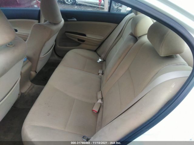 Photo 7 VIN: 1HGCP2F39BA046687 - HONDA ACCORD SDN 