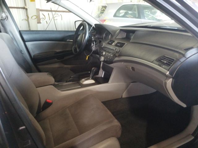 Photo 4 VIN: 1HGCP2F39BA053834 - HONDA ACCORD LX 