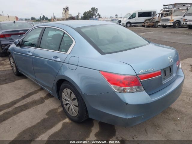 Photo 2 VIN: 1HGCP2F39BA059391 - HONDA ACCORD 