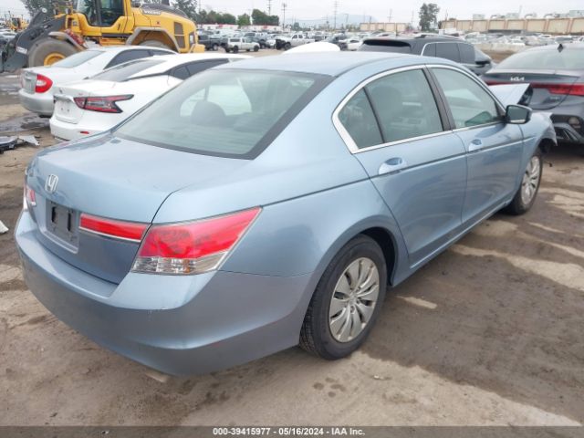 Photo 3 VIN: 1HGCP2F39BA059391 - HONDA ACCORD 