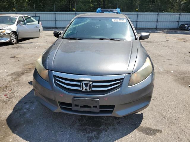 Photo 4 VIN: 1HGCP2F39BA061271 - HONDA ACCORD LX 