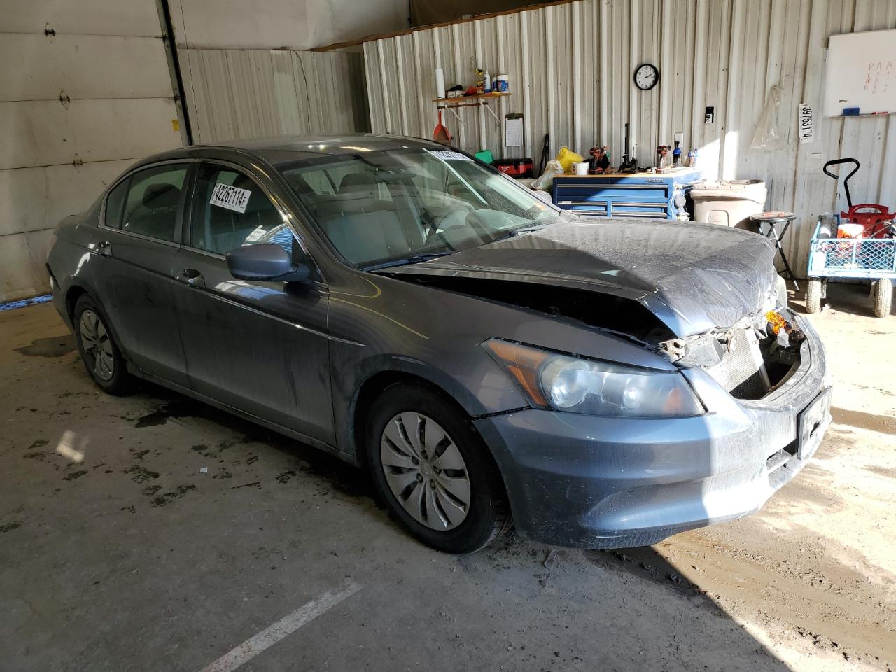 Photo 3 VIN: 1HGCP2F39BA062274 - HONDA ACCORD 