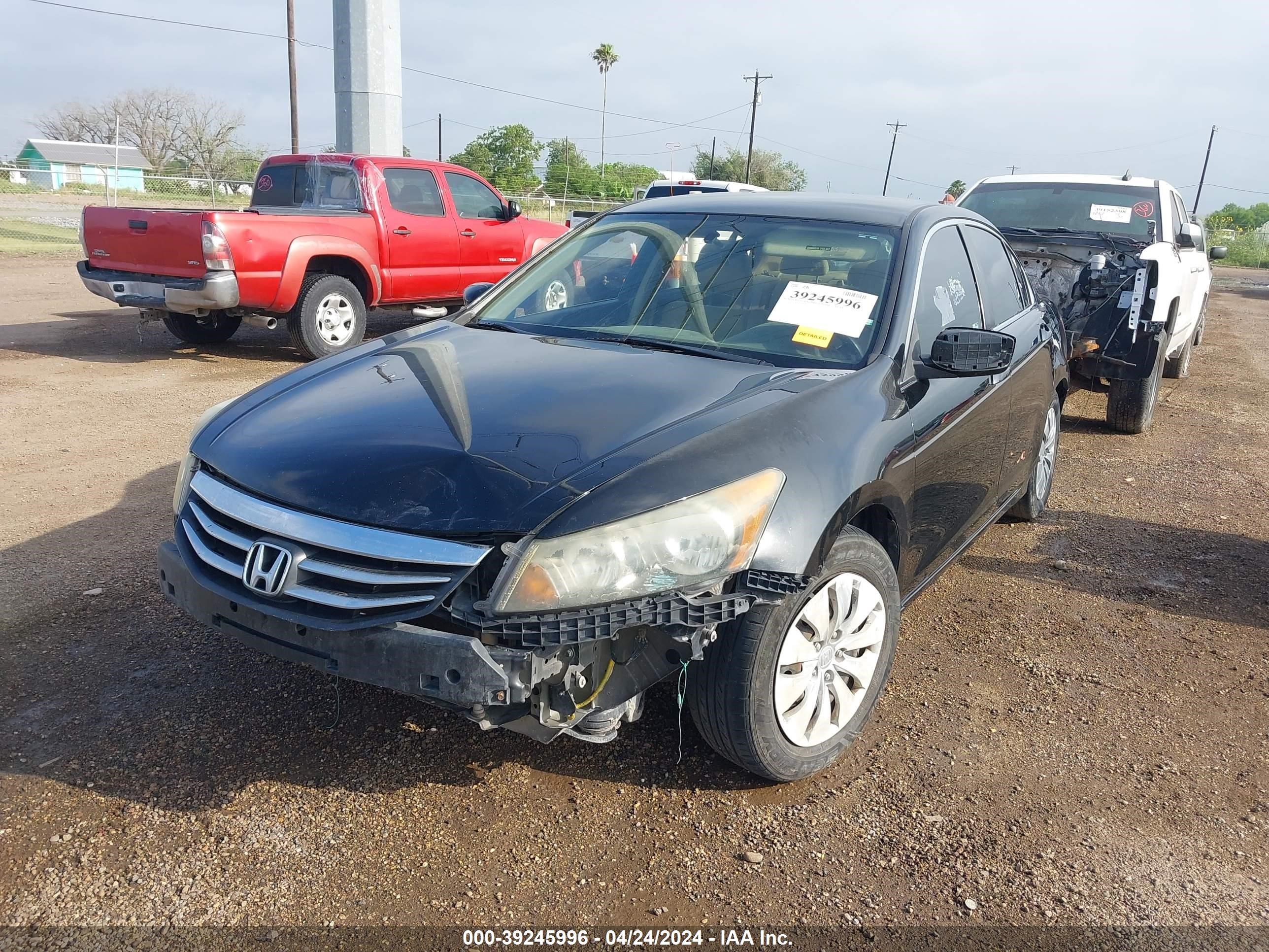 Photo 5 VIN: 1HGCP2F39BA094142 - HONDA ACCORD 