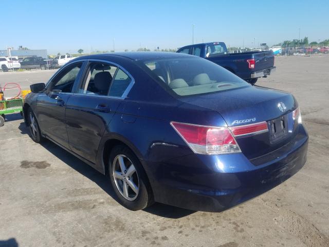 Photo 2 VIN: 1HGCP2F39BA101378 - HONDA ACCORD LX 