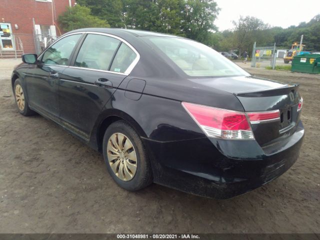 Photo 2 VIN: 1HGCP2F39BA119167 - HONDA ACCORD SDN 