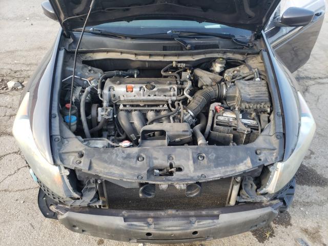 Photo 6 VIN: 1HGCP2F39BA128466 - HONDA ACCORD LX 