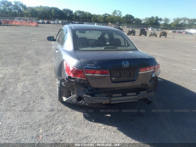 Photo 5 VIN: 1HGCP2F39BA130024 - HONDA ACCORD SDN 