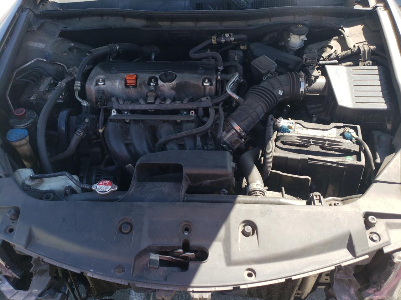 Photo 10 VIN: 1HGCP2F39CA030913 - HONDA ACCORD 