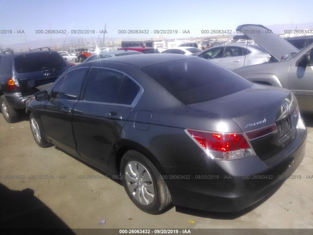 Photo 2 VIN: 1HGCP2F39CA042270 - HONDA ACCORD SDN 