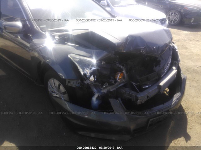 Photo 5 VIN: 1HGCP2F39CA042270 - HONDA ACCORD SDN 