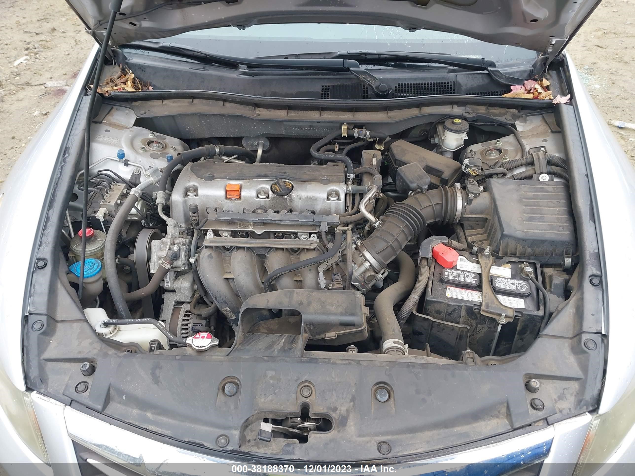 Photo 9 VIN: 1HGCP2F39CA076547 - HONDA ACCORD 