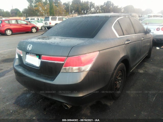 Photo 3 VIN: 1HGCP2F39CA132082 - HONDA ACCORD SDN 