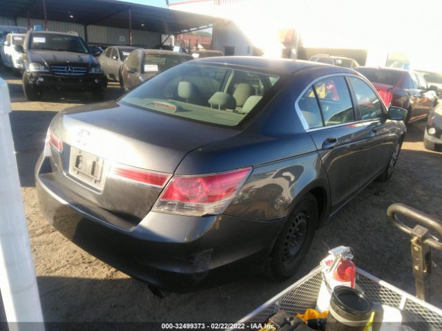 Photo 3 VIN: 1HGCP2F39CA152896 - HONDA ACCORD SDN 