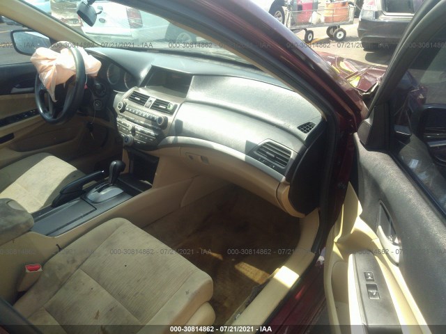 Photo 4 VIN: 1HGCP2F39CA157810 - HONDA ACCORD SDN 