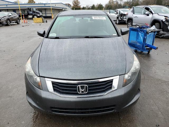 Photo 4 VIN: 1HGCP2F39CA181797 - HONDA ACCORD LX 