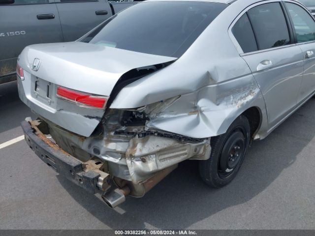 Photo 5 VIN: 1HGCP2F39CA246499 - HONDA ACCORD SDN 