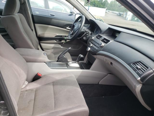 Photo 4 VIN: 1HGCP2F39CA246602 - HONDA ACCORD LX 