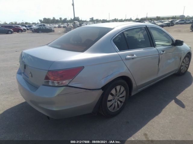 Photo 3 VIN: 1HGCP2F3XAA003314 - HONDA ACCORD SDN 