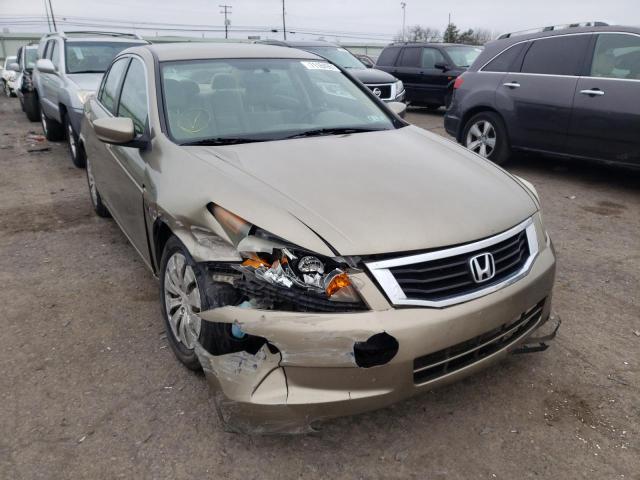 Photo 8 VIN: 1HGCP2F3XAA014555 - HONDA ACCORD LX 