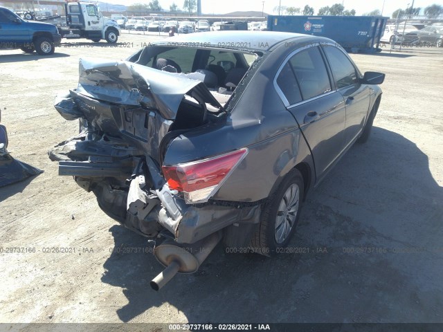 Photo 3 VIN: 1HGCP2F3XAA019268 - HONDA ACCORD SDN 