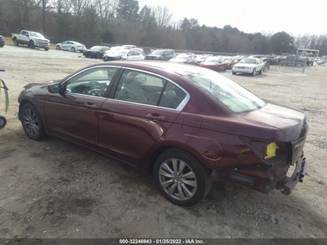 Photo 2 VIN: 1HGCP2F3XAA027645 - HONDA ACCORD SDN 