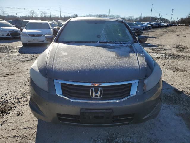 Photo 4 VIN: 1HGCP2F3XAA041691 - HONDA ACCORD 