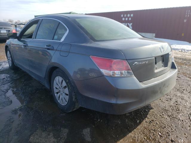 Photo 2 VIN: 1HGCP2F3XAA048771 - HONDA ACCORD LX 