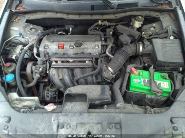 Photo 9 VIN: 1HGCP2F3XAA063948 - HONDA ACCORD SDN 