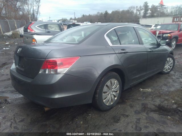 Photo 3 VIN: 1HGCP2F3XAA075064 - HONDA ACCORD SDN 